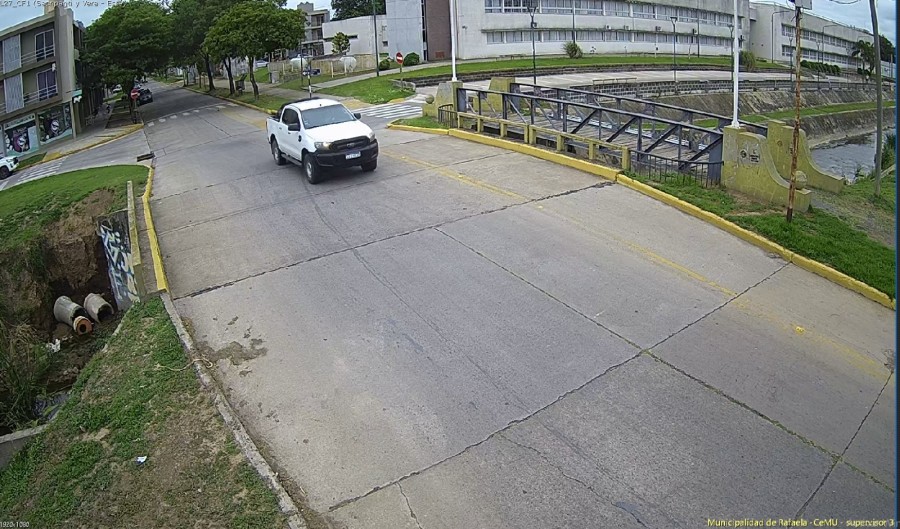 En las acciones próximas, se instalarán más cámaras de monitoreo en otras escuelas.