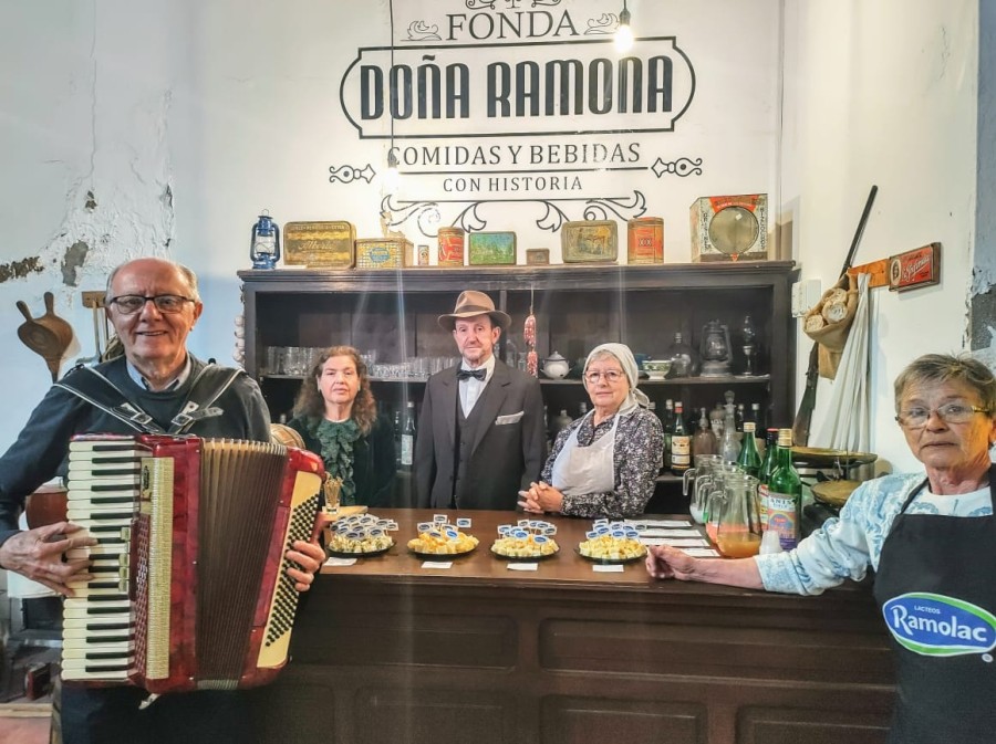 FONDA DOÑA RAMONA. Emblemático espacio para adentrarse en la idiosincrasia ramonense.