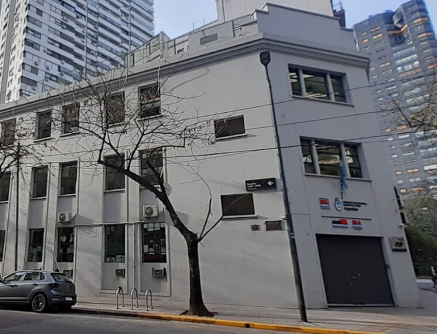 EN LA MIRA. El inmueble ubicado en Av. Cerviño (CABA) es uno de los apuntados en el 