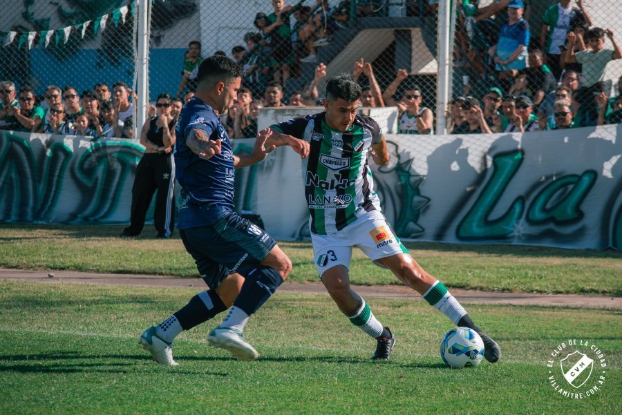 EN LA IDA. Fue triunfo de los bahienses por 1 a 0.