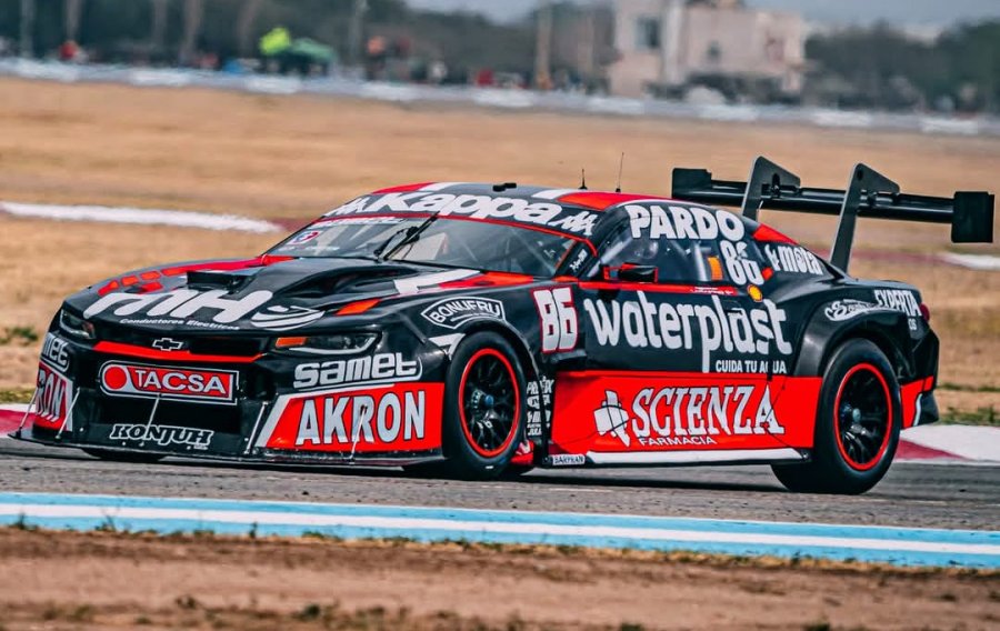Agust&iacute;n Canapino festej&oacute; su primera pole tras su regreso al Turismo Carretera.