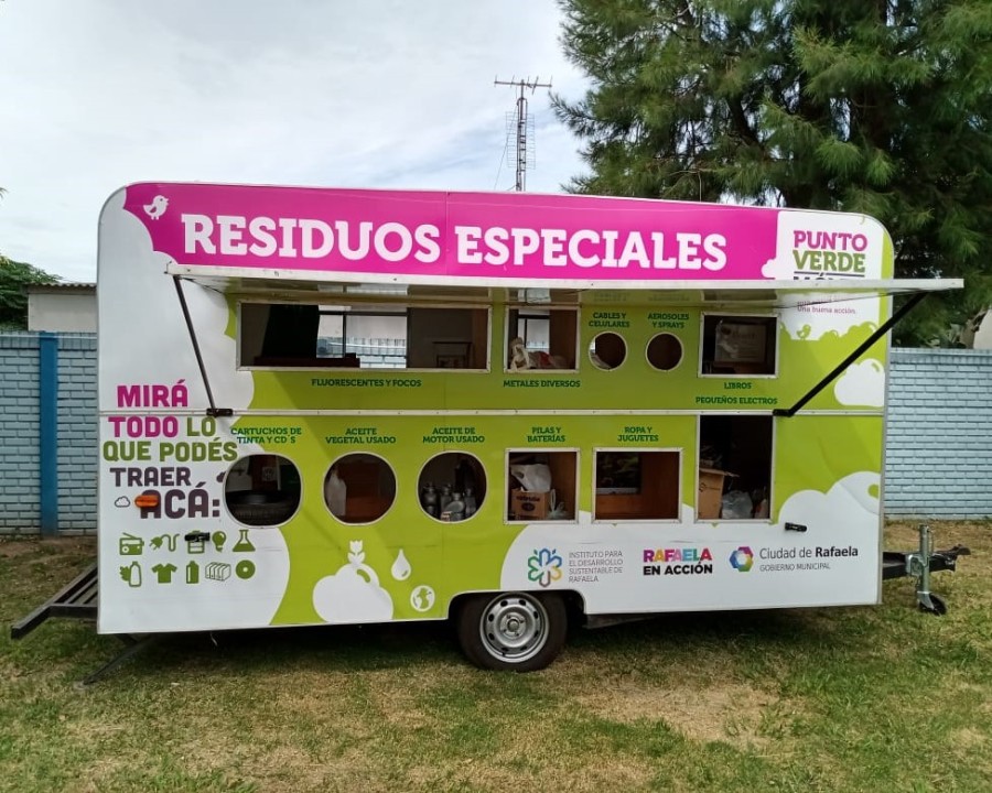 All&iacute; se reciben residuos especiales de lunes a viernes de 8:00 a 12:00.