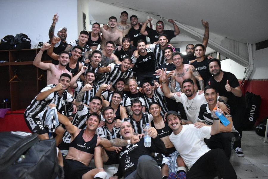 EL LOBO MENDOCINO ELIMINÓ AL CIRUJA Y JUGARÁ LA FINAL POR EL ASCENSO