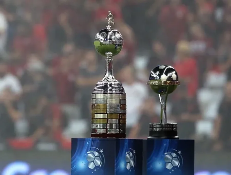 La Copa Libertadores y la Sudamericana.