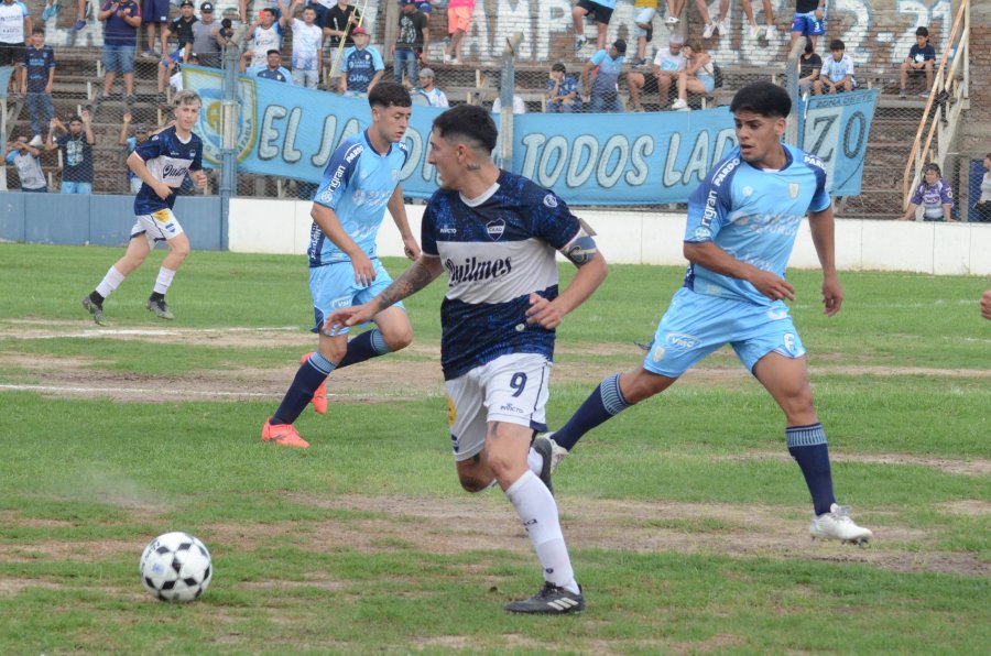 ULTIMO CLASIFICADO. Quilmes venció a Atético en semifinales.