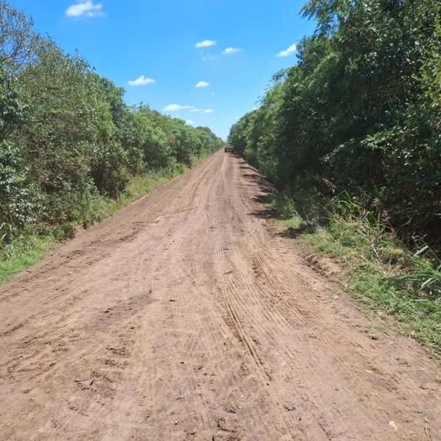 Una de las vías de comunicación intervenida por la Comuna.