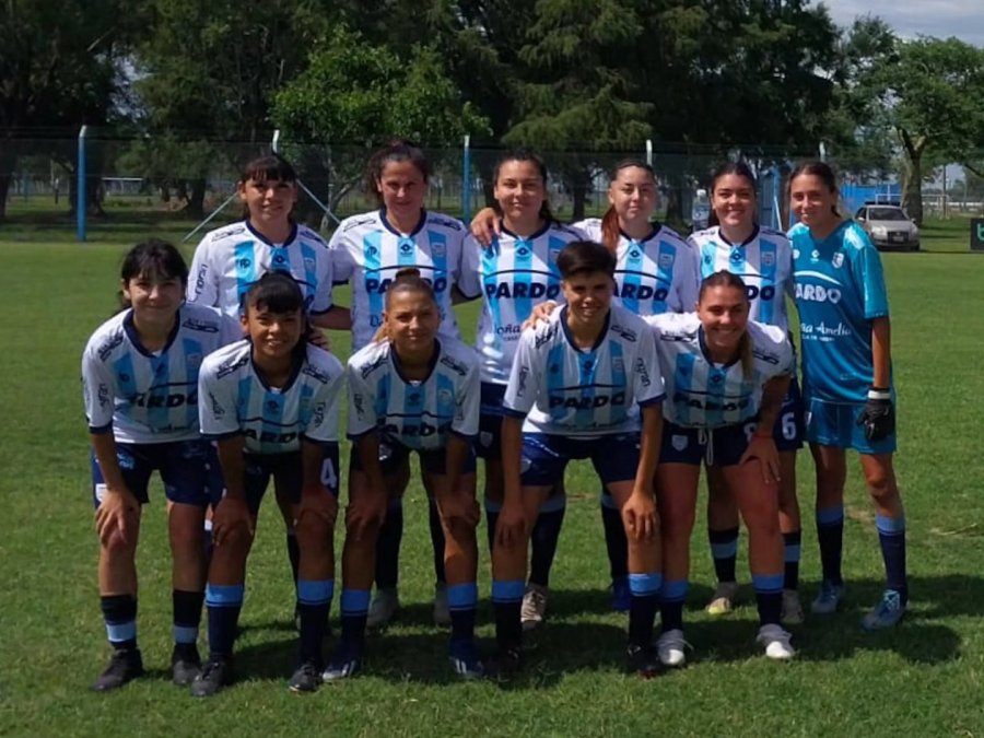 CREMOSAS. Ganaron 1 a 0 el clásico.