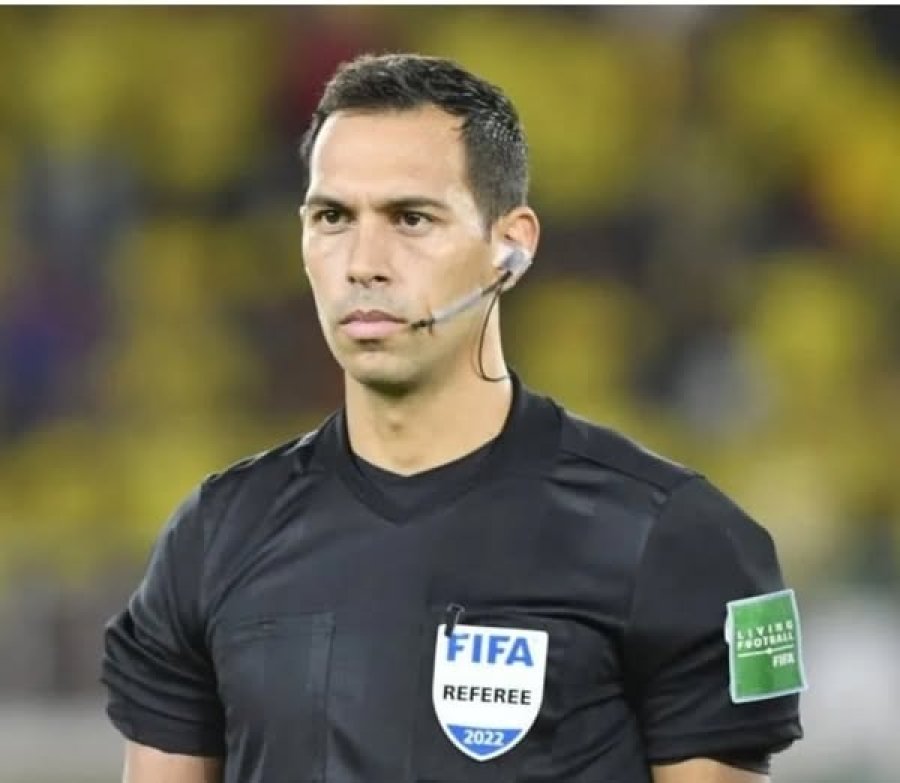 FACUNDO TELLO. Uno de los mejores árbitros del momento en el fútbol argentino.