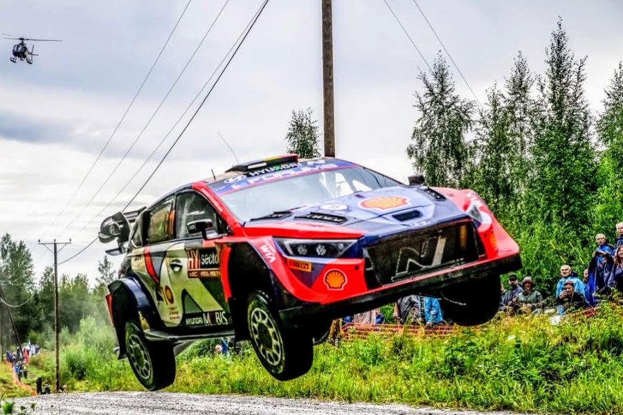 Thierry Neuville logr&oacute; su primer Campeonato Mundial de Pilotos.