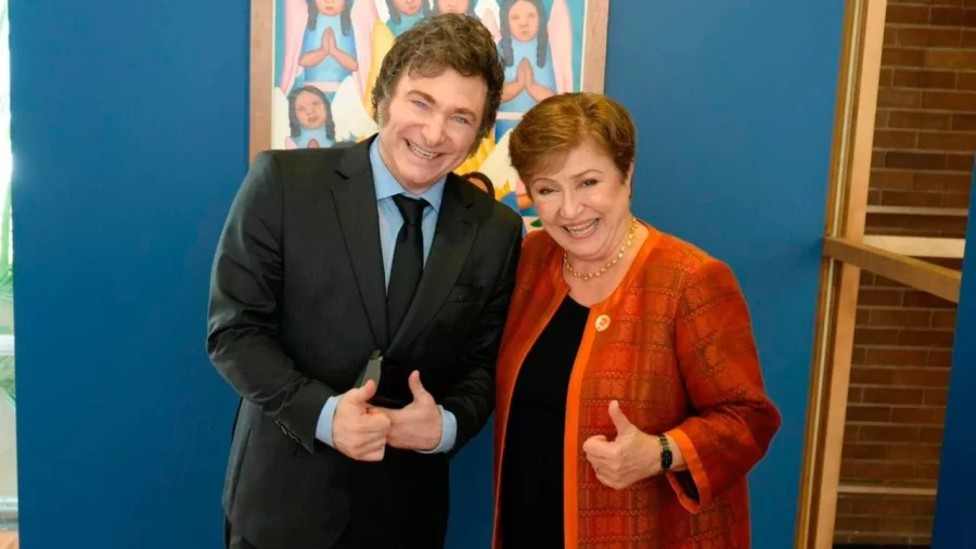 ¿EN SINTONÍA? El presidente Javier Milei y Kristalina Georgieva, titular del FMI.