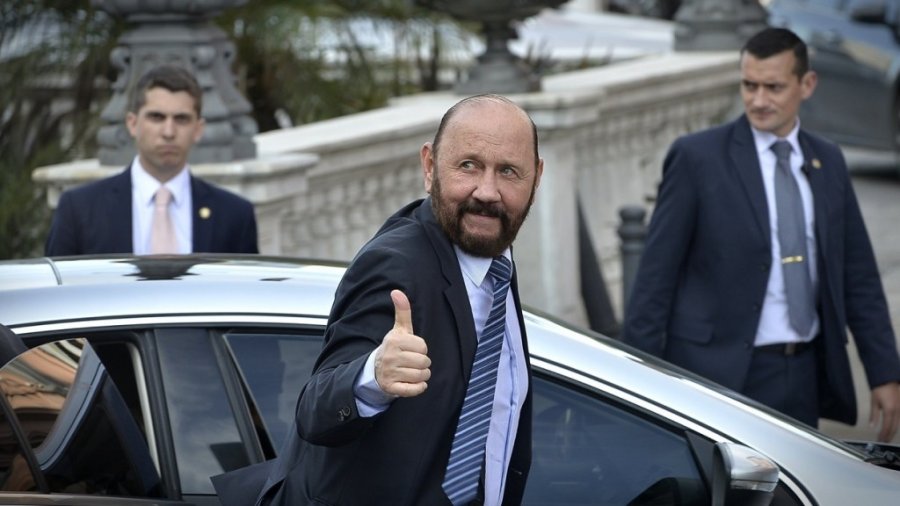 GILDO INSFRÁN. Gobernador de Formosa.