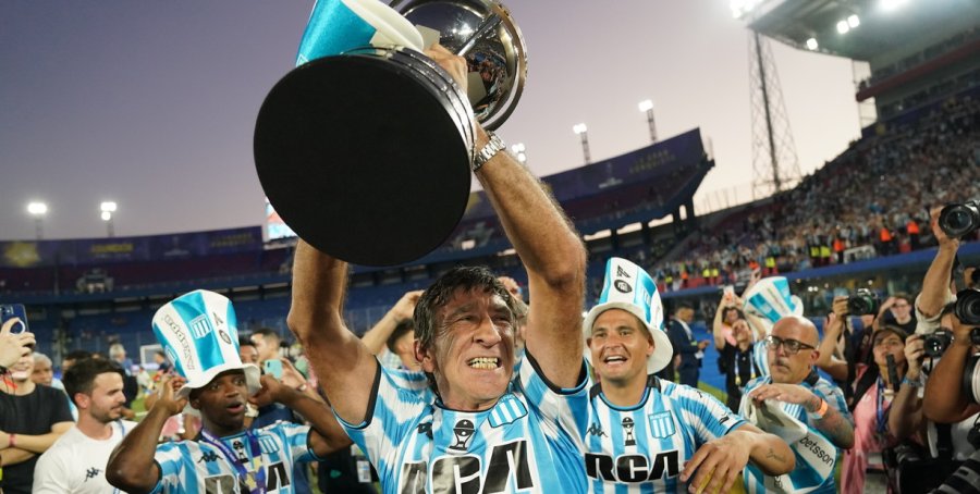 OTRO AÑO MAS. Seguirán los desafíos para el DT racinguista.