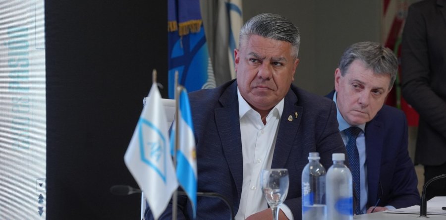 SERIO. Claudio Tapia, presidente de AFA, durante el sorteo.