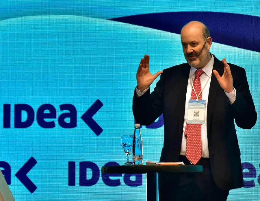 Federico Sturzenegger Ministro de Desregulación y Transformación del Estado de la Nación Argentina.