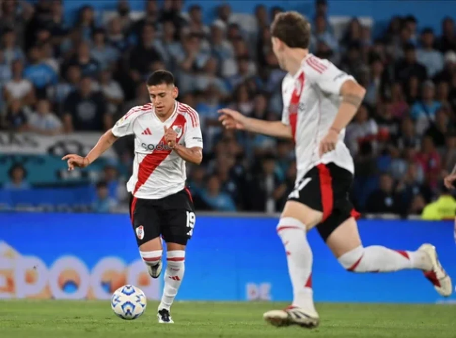 PLANIFICANDO. El Millonario organiza la agenda de enero.