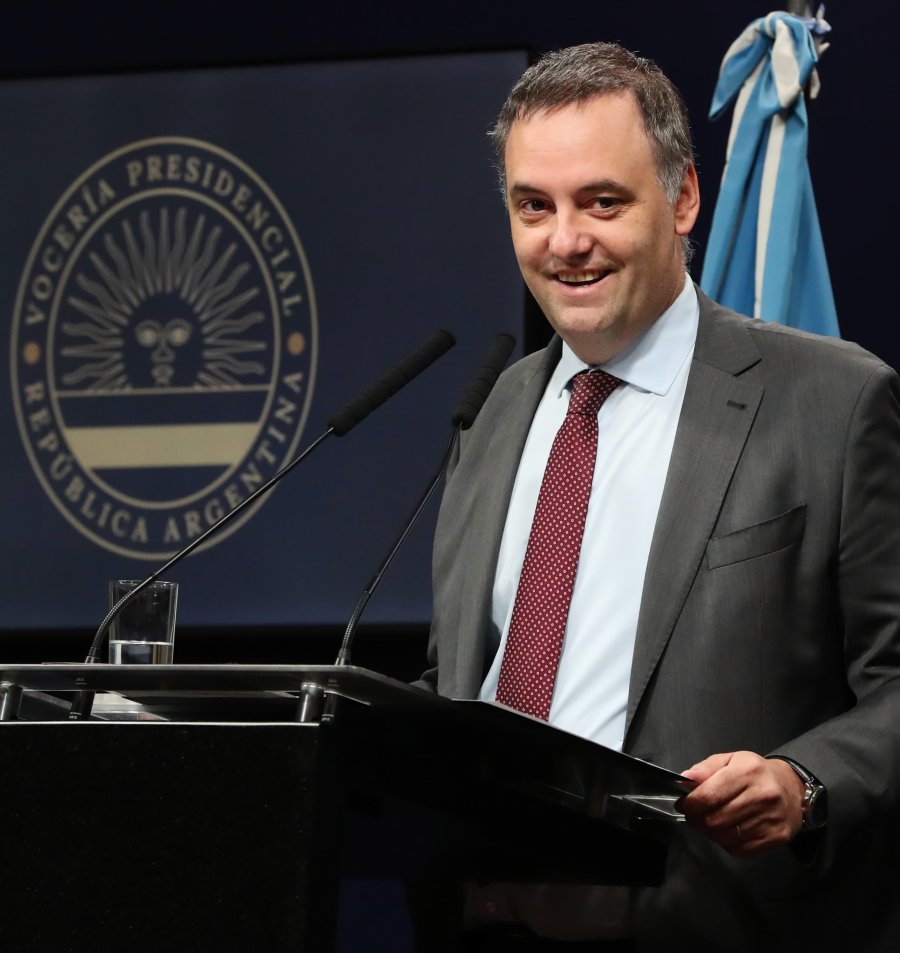 VOCERO. Manuel Adorni en conferencia de prensa.