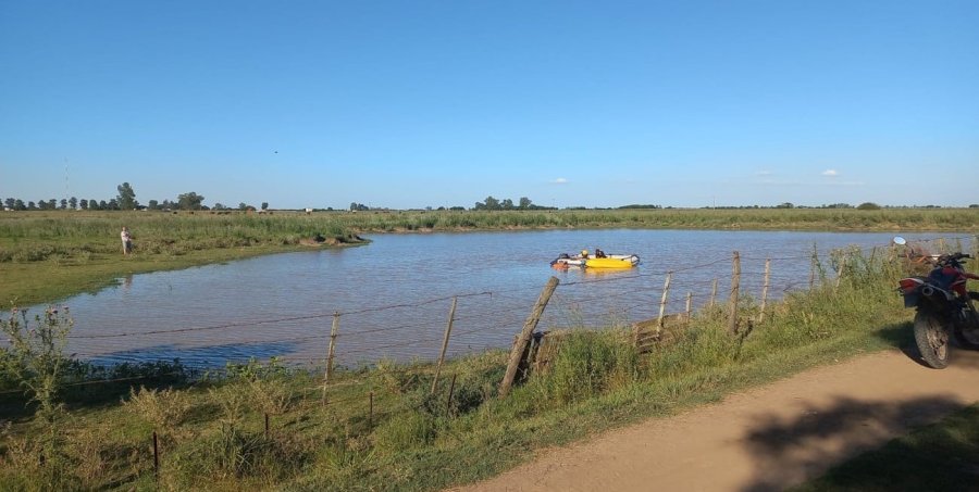 Un intenso operativo de rescate debió realizarse en la zona de la cava para recuperar el cuerpo del joven.