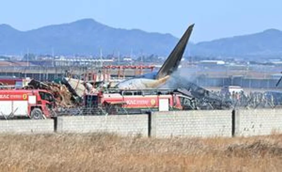 Un avión de Jeju Air se despistó y se incendió en Corea del Sur.