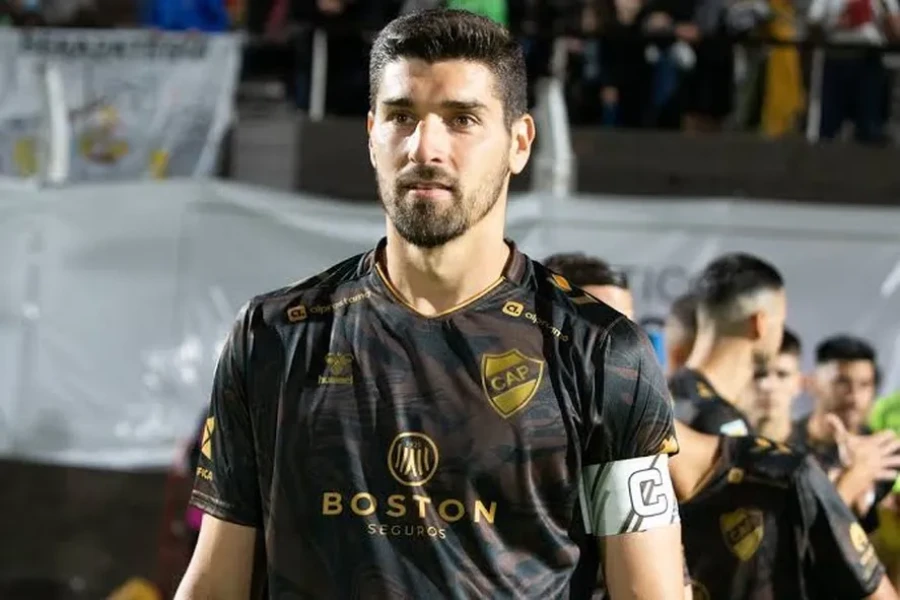 NUEVO DESAFIO. A los 33 a&ntilde;os, el "Gato" cambia de club en la Liga Profesional.