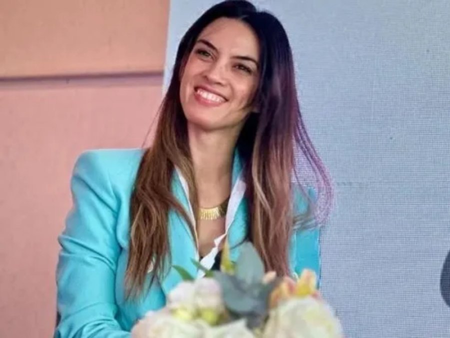 AFUERA. Yanina Martínez fue despedida de su cargo luego de que trascendiera que viajó a Europa.