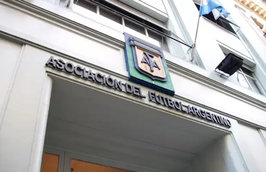 La AFA ya definió cómo será el calendario del fútbol argentino en el 2025.