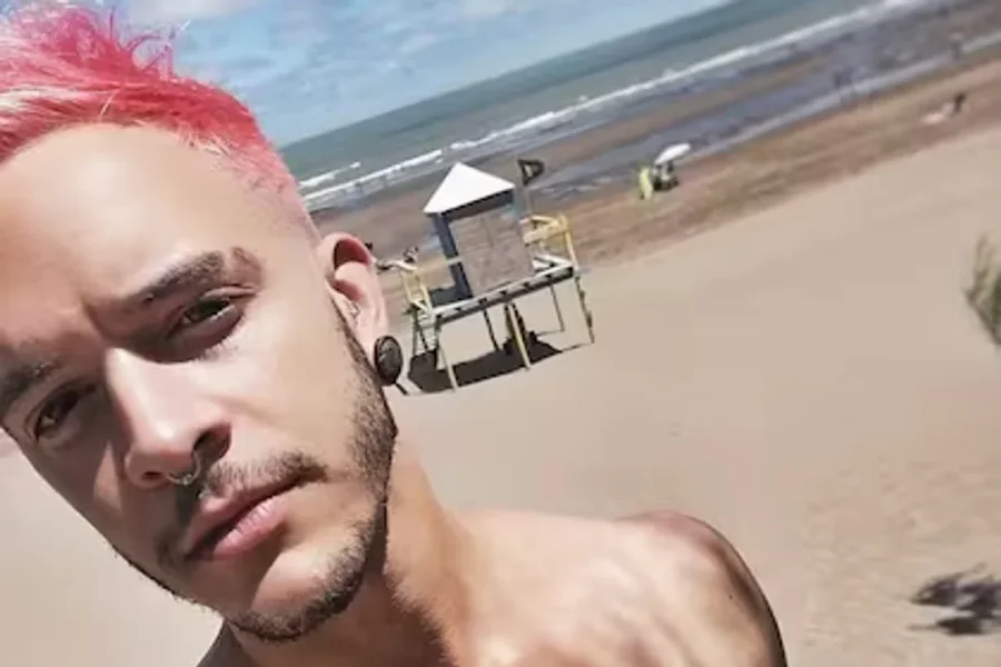 Franco Toro, el joven argentino de 30 años desaparecido en el mar uruguayo.