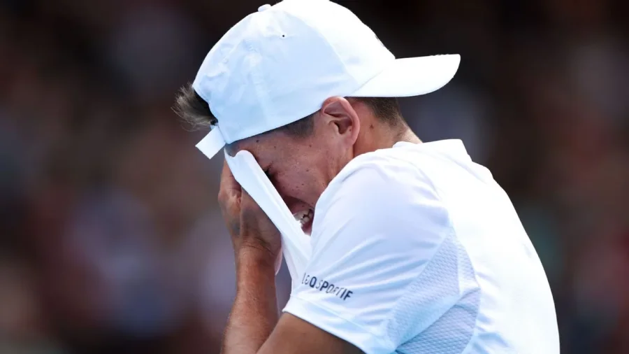 Báez no sale de su mal momento y ya cosecha nueve derrotas consecutivas.