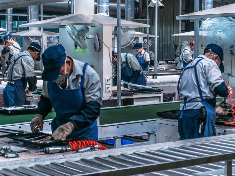 BAJAS. Seg&uacute;n la UIA, disminuy&oacute; el empleo industrial en octubre.