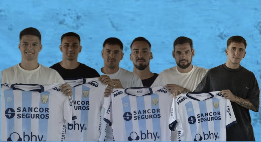 LOS REFUERZOS. Santiago Moracci, Mat&iacute;as Mart&iacute;nez, Gabriel Fern&aacute;ndez, Facundo Affranchino, Emanuel Bilbao y Tadeo Marchiori.