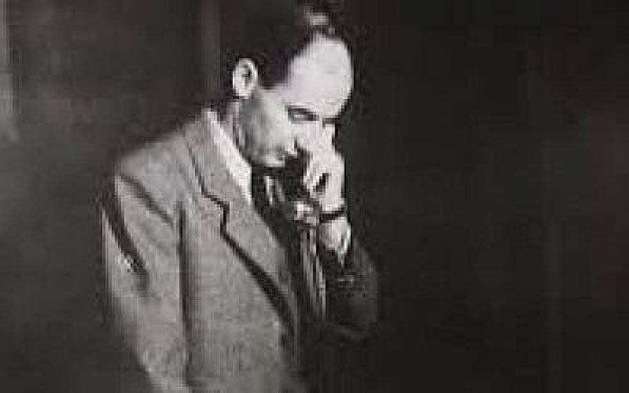 Raoul Wallenberg en la Legación sueca en Budapest.