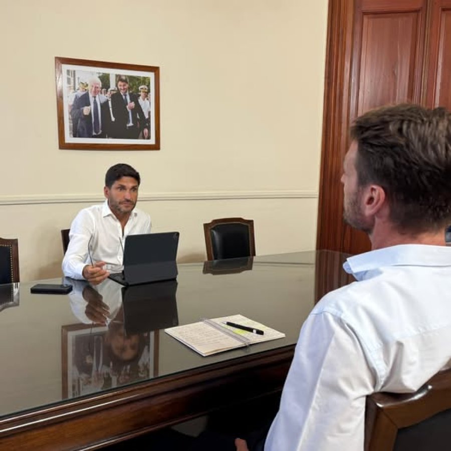 Maximiliano Pullaro y gonzalo Aira durante el encuentro.