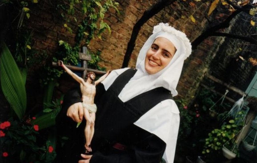 Cecilia María de la Santa Faz.