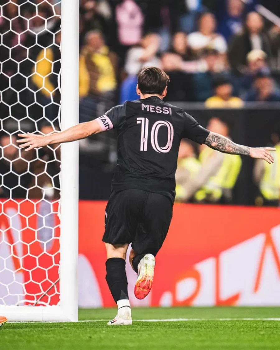 Lionel Messi convirtió el gol del 1-1 en la victoria por penales del Inter Miami ante América de México.