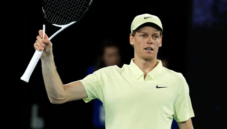 Sinner va por el bicampeonato en Australia.
