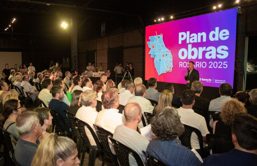 El ministro Enrico destac&oacute; la fuerte inversi&oacute;n en obra p&uacute;blica de la Provincia en Rosario. (FOTO SCS)