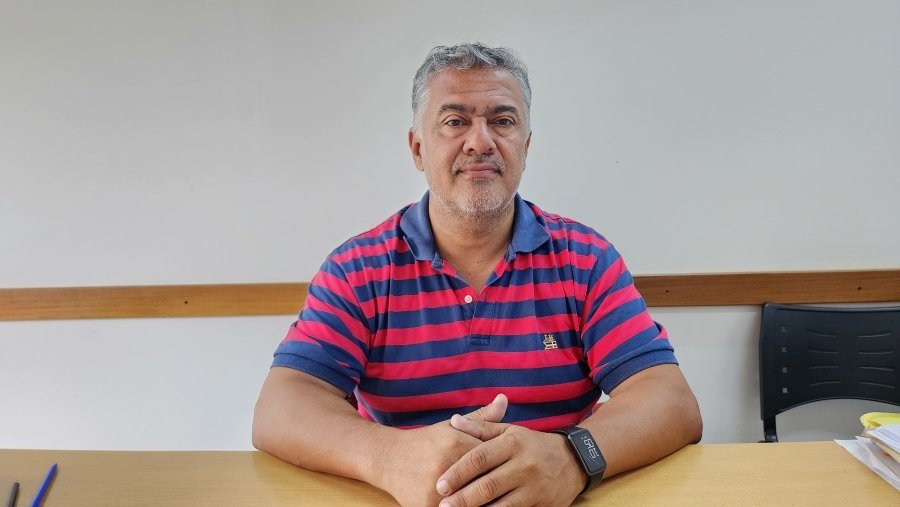 Secretario de Desarrollo Humano y Salud, Gabriel C&aacute;ceres.