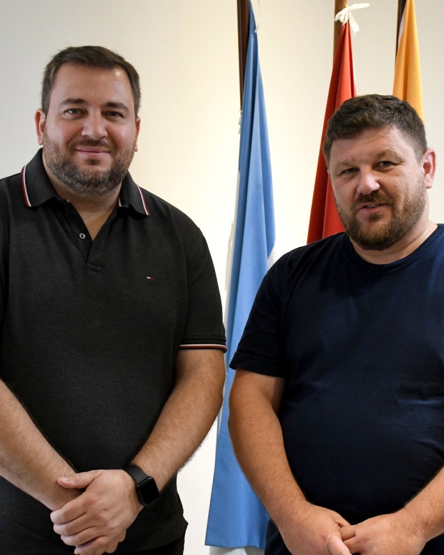 Walter Ghione y Pablo Pinotti durante el encuentro celebrado en el Municipio.