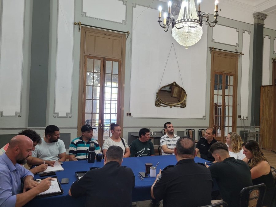 REUNION.  Hubo avances en el plan de instalaci&oacute;n de c&aacute;maras impulsado por el intendente Leonardo Viotti.