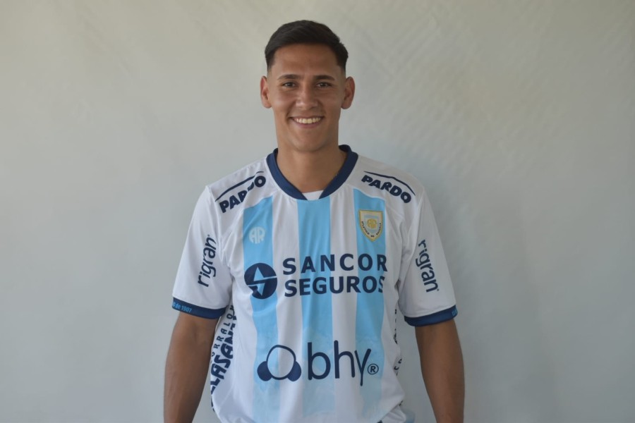 REGRESA./ Roque Ramírez vuelve a vestir la casaca de la Crema, ahora para jugar el Federal A.