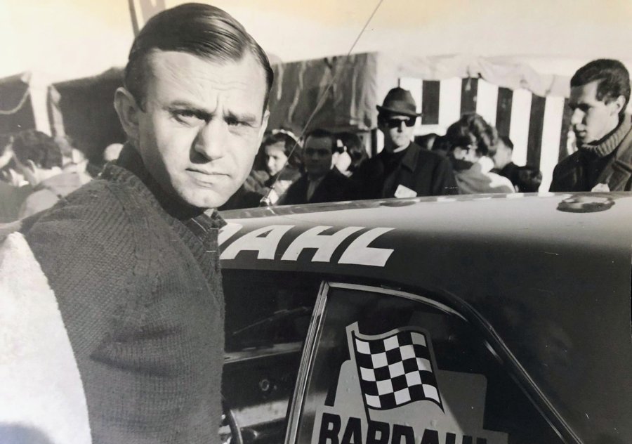 H&eacute;ctor Gradassi logr&oacute; cuatro t&iacute;tulos en el TC y gan&oacute; las 500 Millas Argentinas en 1967.