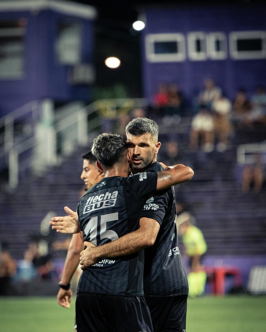 REFUERZO. El experimentado Gigliotti regresó a Colón.