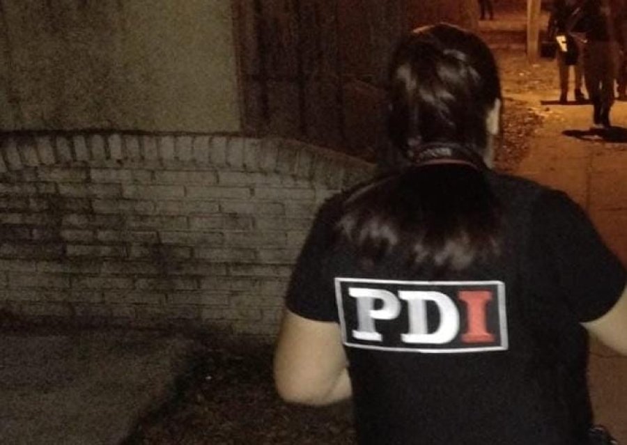 Además, en el allanamiento secuestraron armas, droga y un celular.