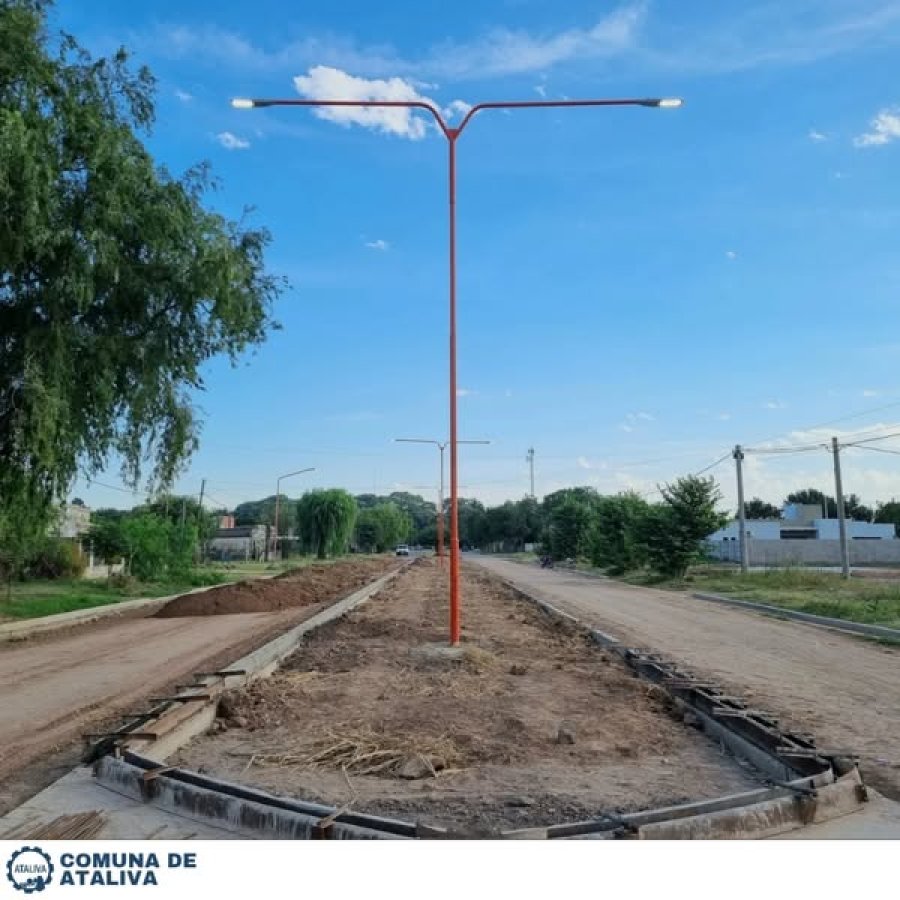 Vista parcial de la Avenida intervenida con mejoras en su iluminación.