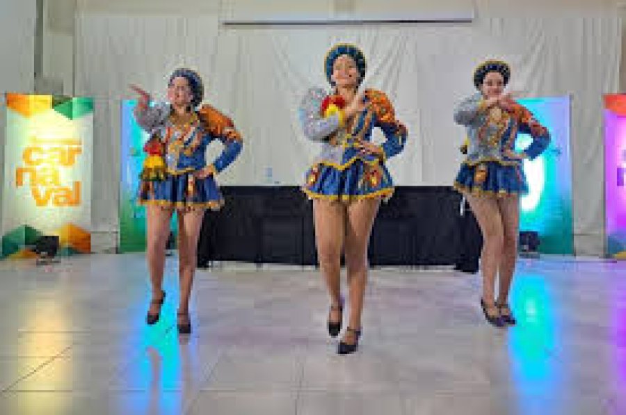 La agrupación Warni desfilará en Tacural.