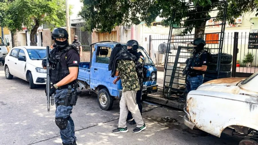 Se allanaron 24 celdas de un pabellón de la cárcel de Bouwer.