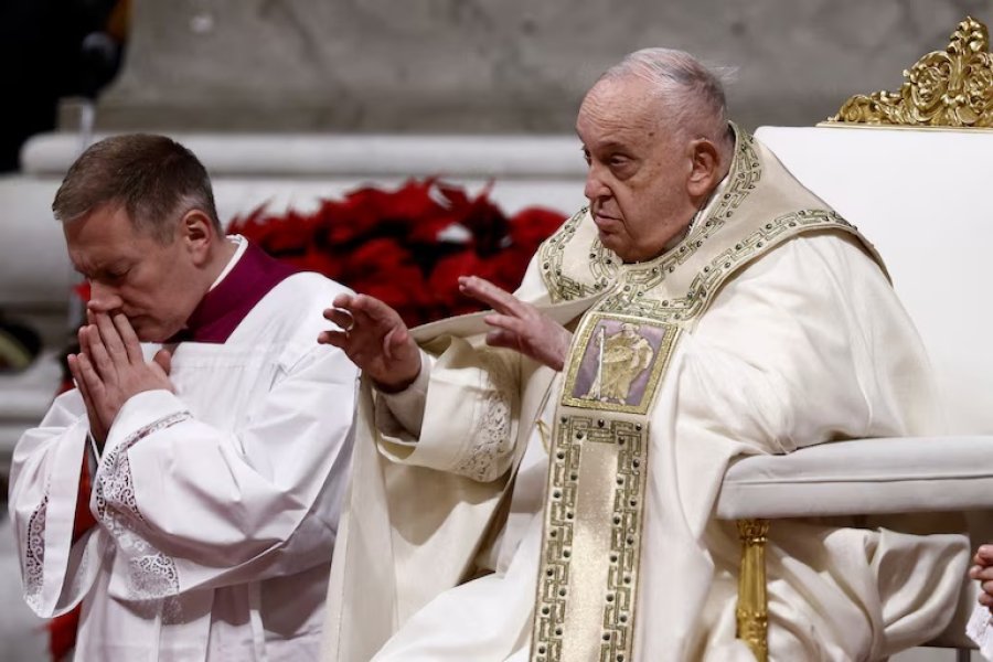 ORACION POR FRANCISCO. La Iglesia argentina pidió rezar “por la pronta recuperación” del Papa.