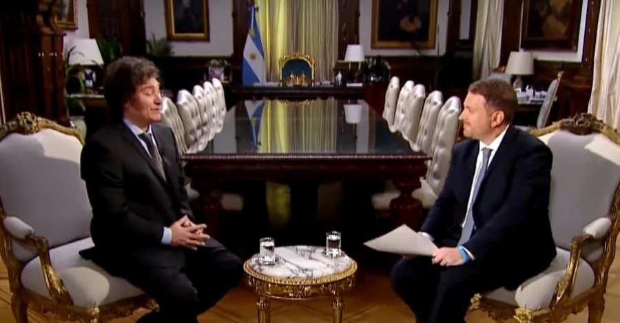 Milei con Jonatan Viale.