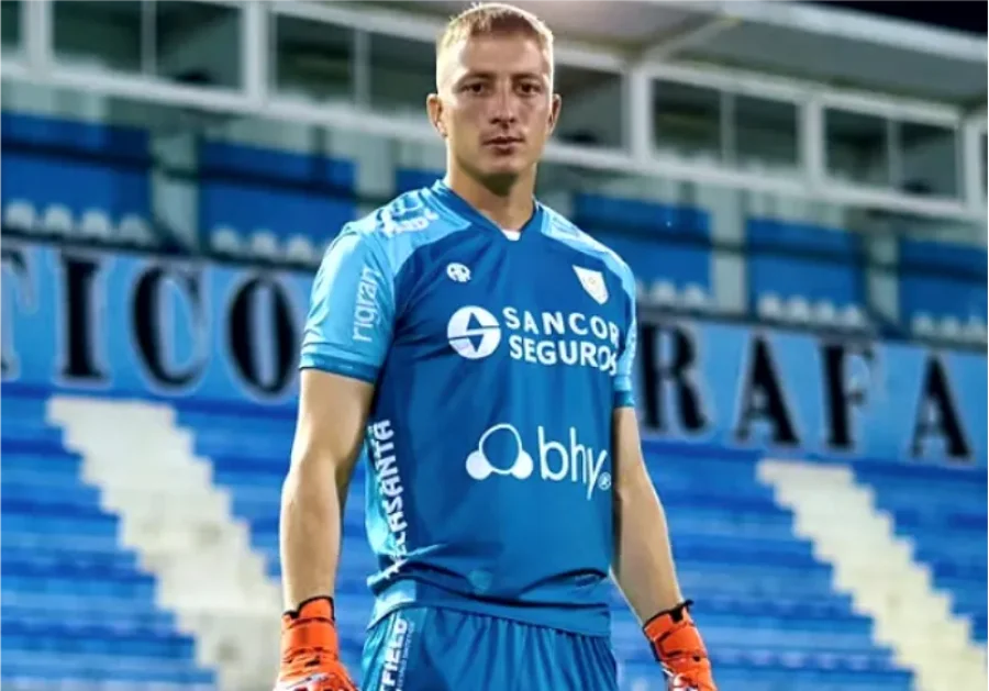 AGUSTÍN GRINOVERO JUGARÁ EN SAN MARTÍN DE MENDOZA