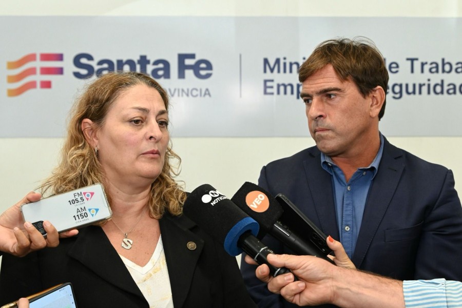 Provincia realiz&oacute; su oferta salarial a los gremios de la salud.