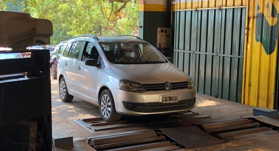 INSPECCIONES. El Gobierno anunció cambios en la VTV y en las licencias de conducir.